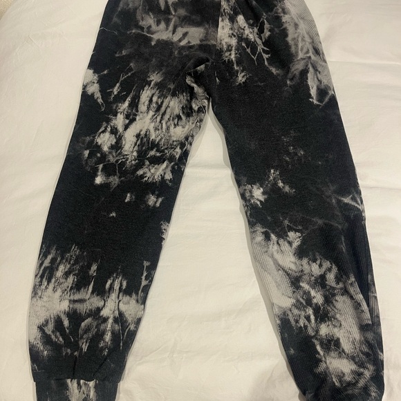 Tie dye waffle jogger - Picture 3 of 3